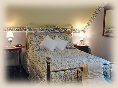 Yellowwood room, second view